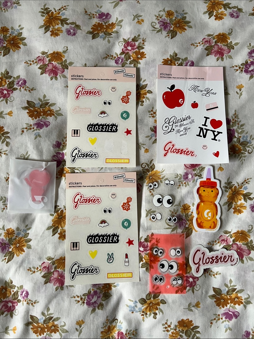 Glossier Apple baby New York keychain & sticker bundle
